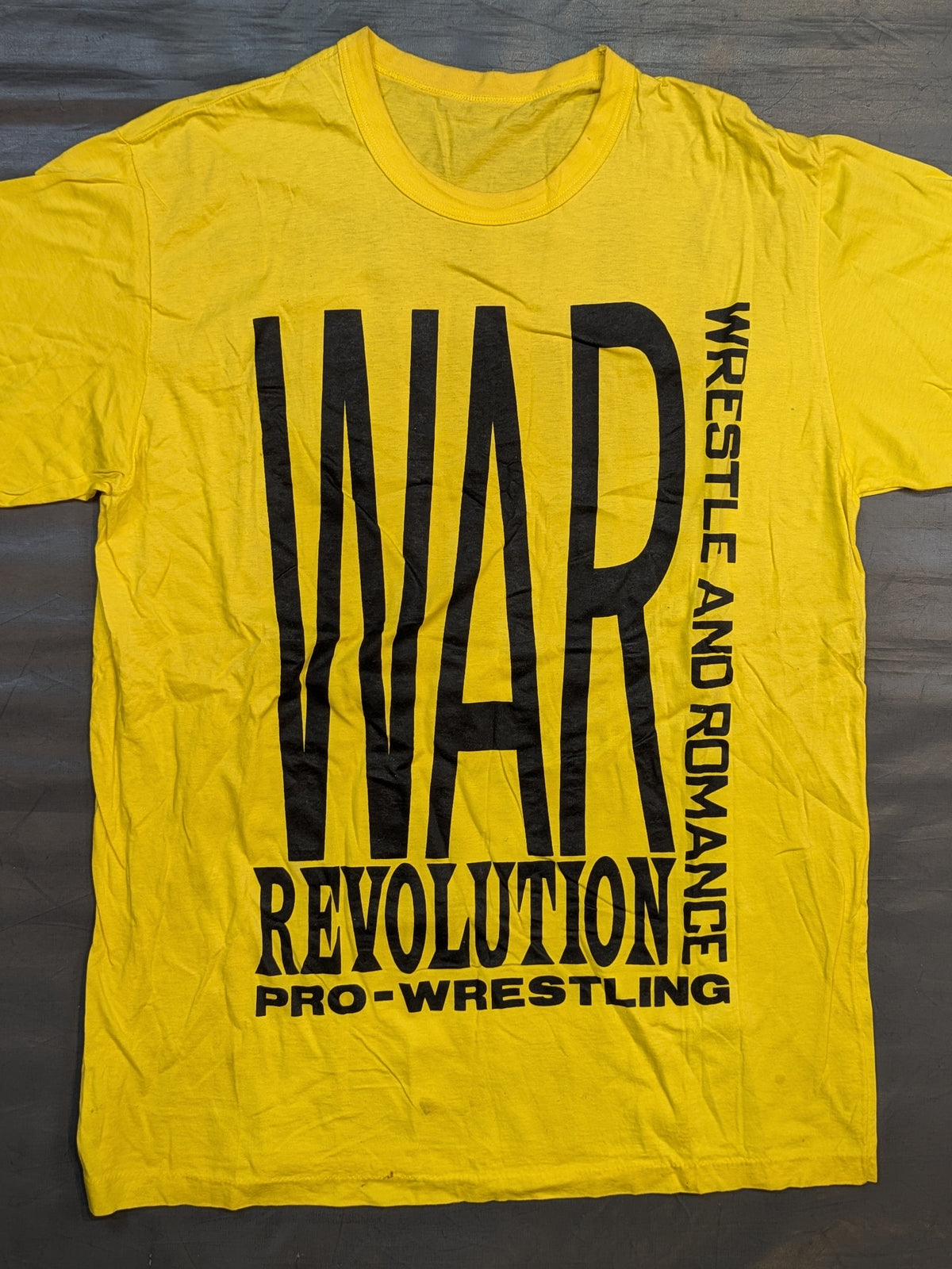 WAR Big Logo T-Shirt