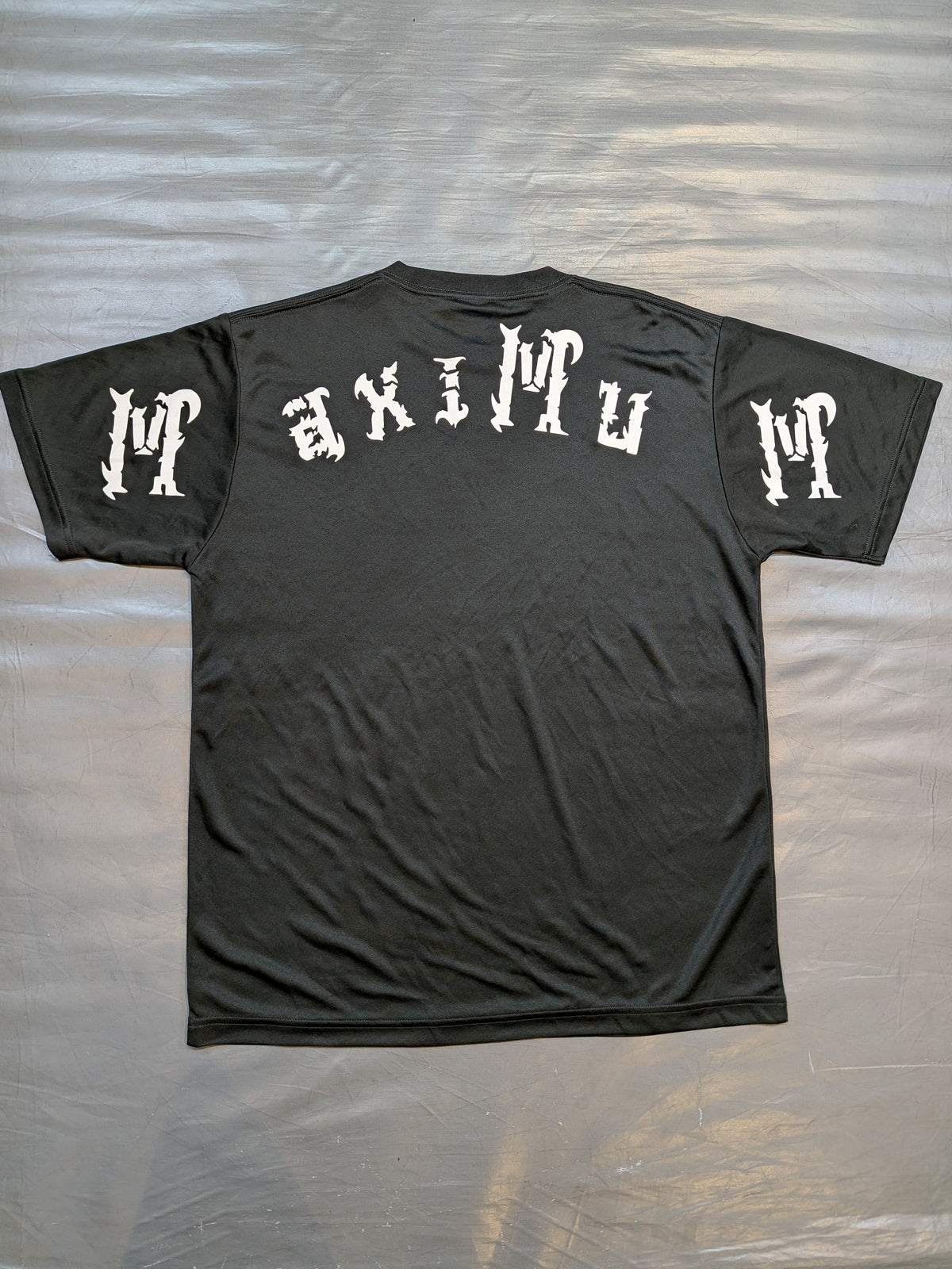 【4選手直筆サイン入り】MaxiMuM「FIRST FINGER」ドライTシャツ