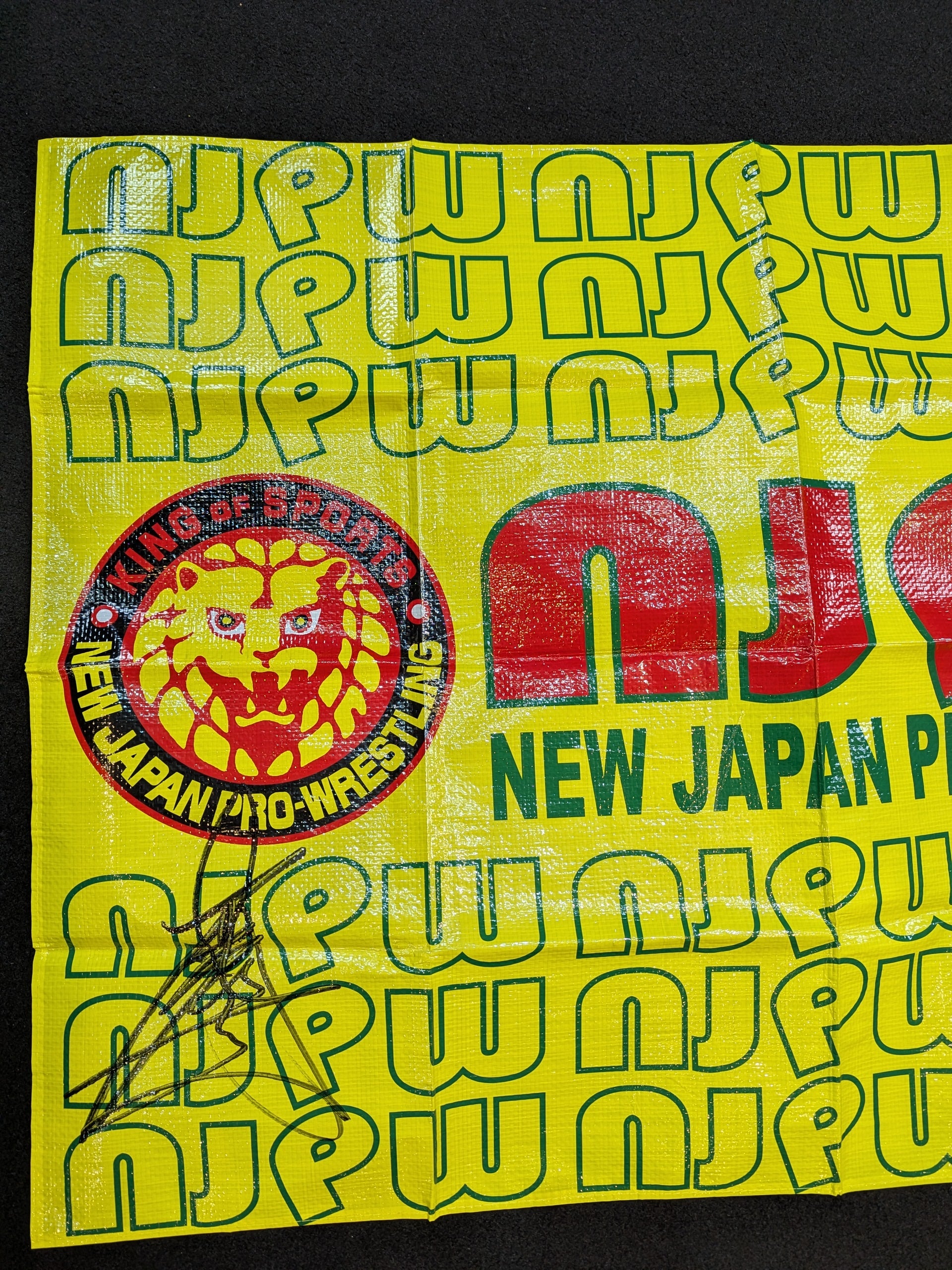天山広吉 直筆サイン入り】新日本プロレス NJPW ライオンマーク