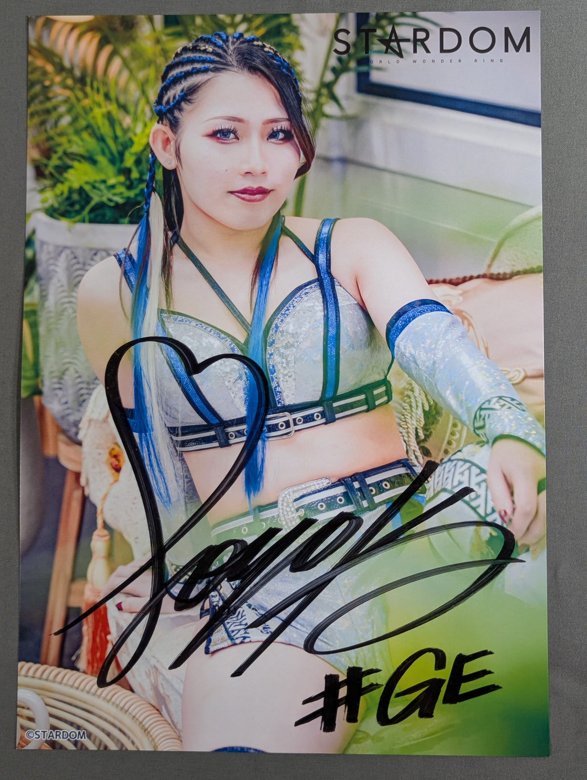 Tomoka Inaba  hand signed autograph  Stardom Pro-Photo  (A-5)