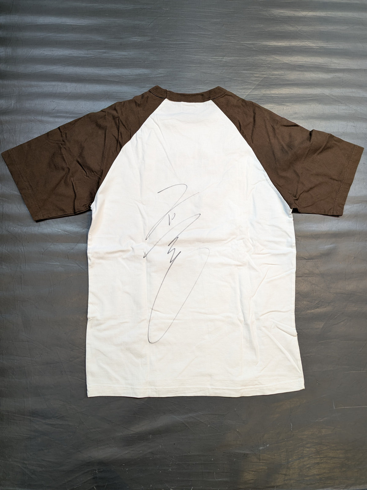 【直筆サイン入り】高山善廣「GERMAN SUPLEX 」Tシャツ(ホワイト×ブラウン)