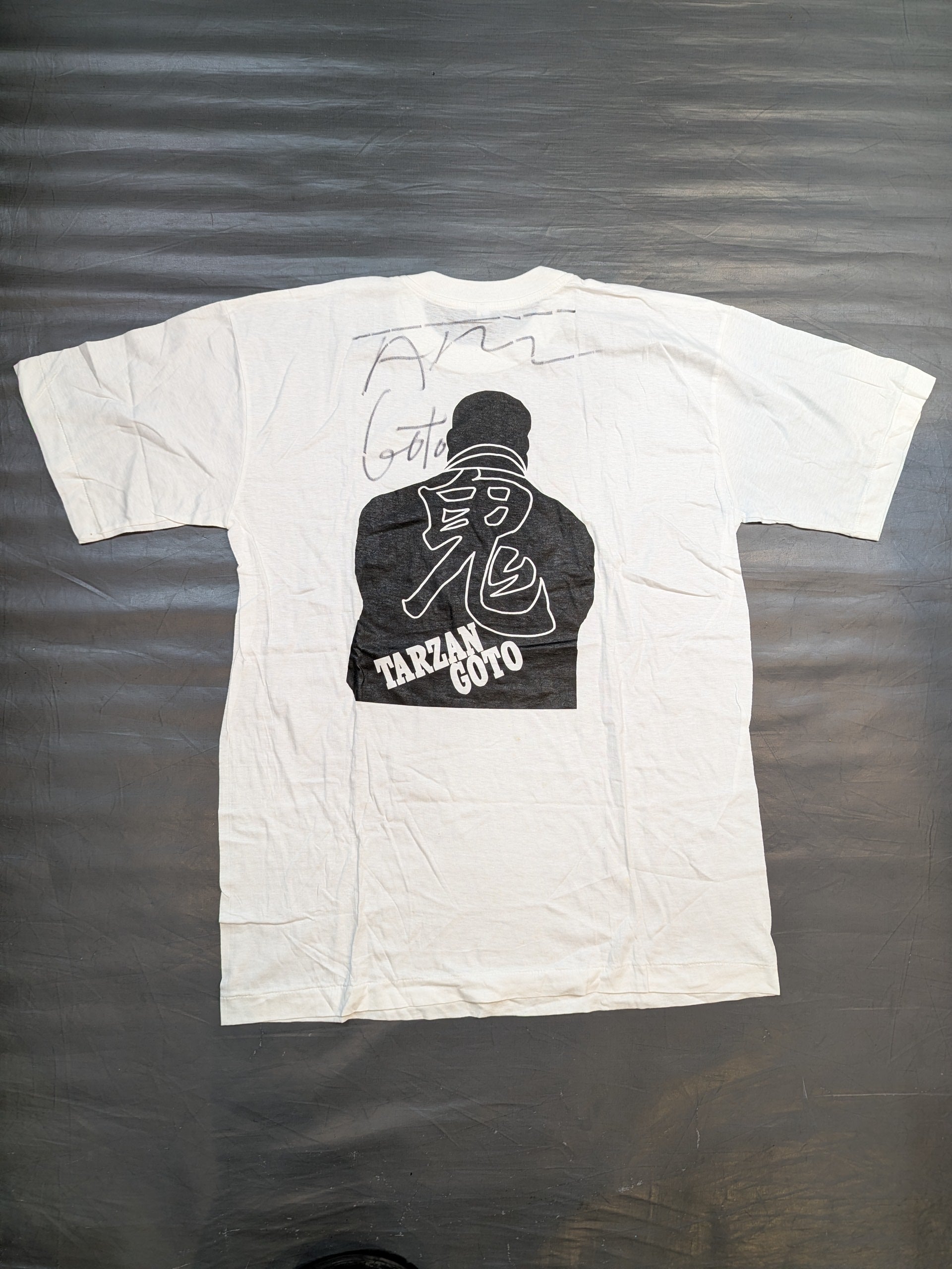 直筆サイン入り】ターザン後藤「鬼シルエット」Tシャツ – 闘道館