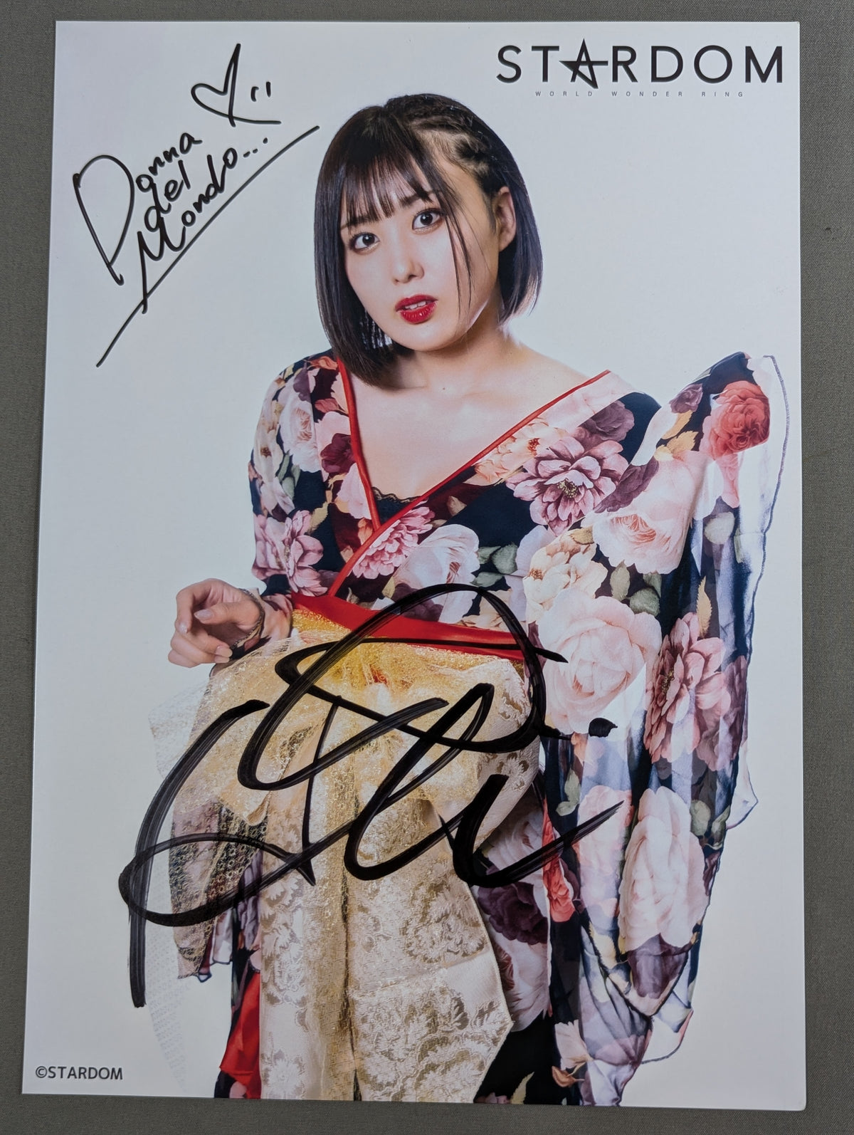 ひめか 直筆サイン入り スターダムポートレート(S-7)