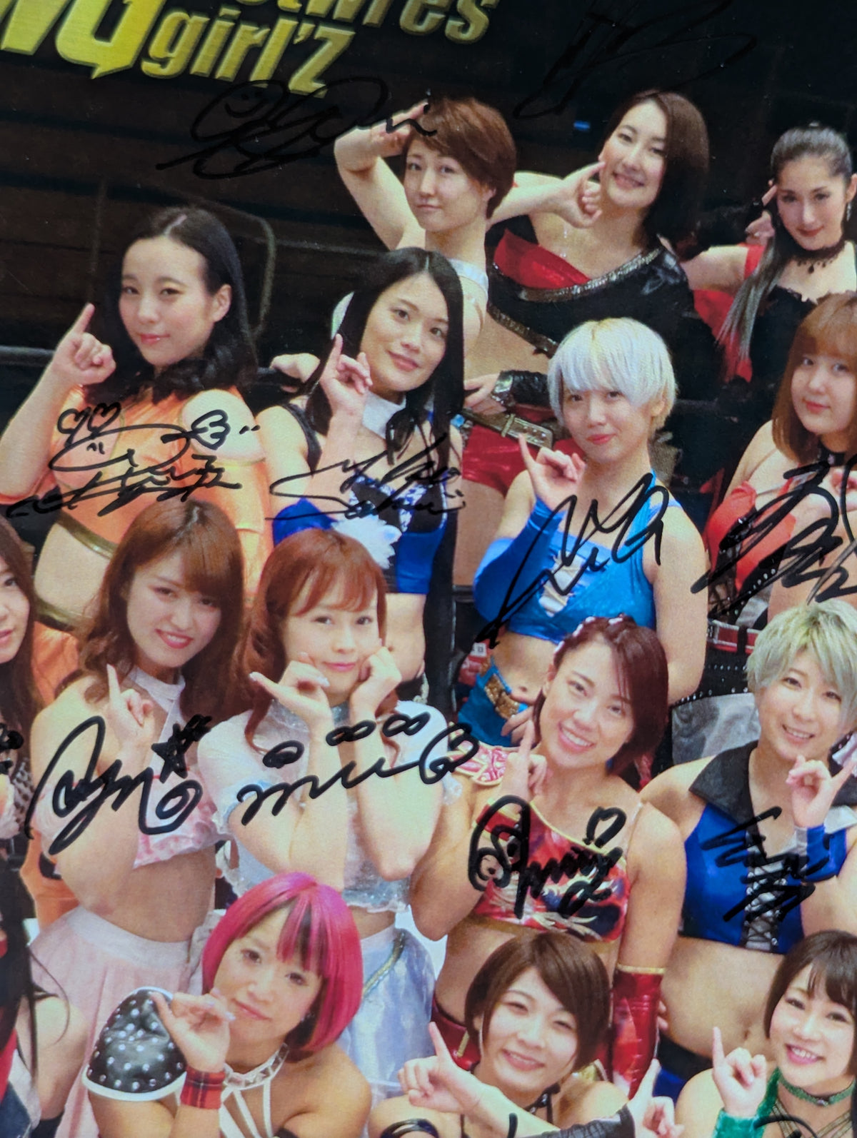 [All 22 fighters  hand signed autograph ] Actress Girls Gathering photo  Pro-Photo 