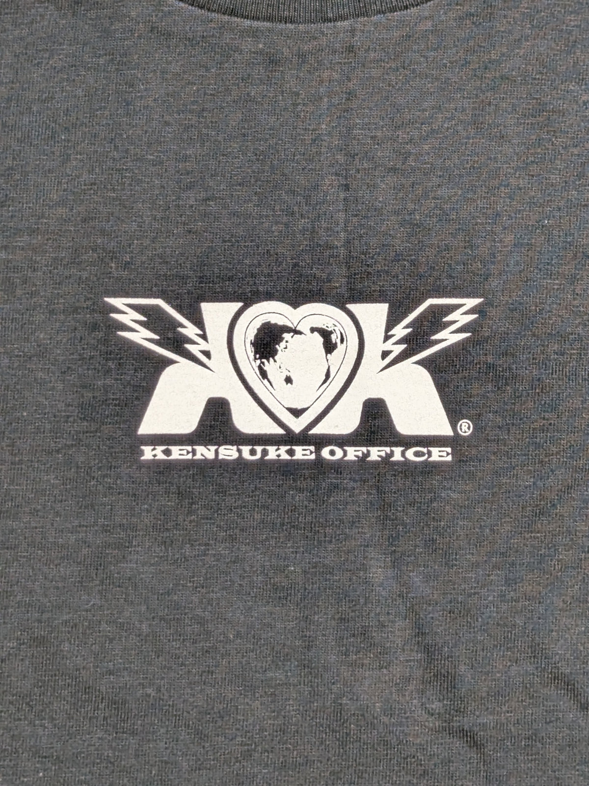 Kensuke OFFICE 'Capture Your Dreams' T-Shirt (Black)