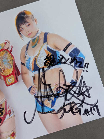 Utami Hayashishita & MIRAI 2 hand signed autographs Marigold Pro-Photo