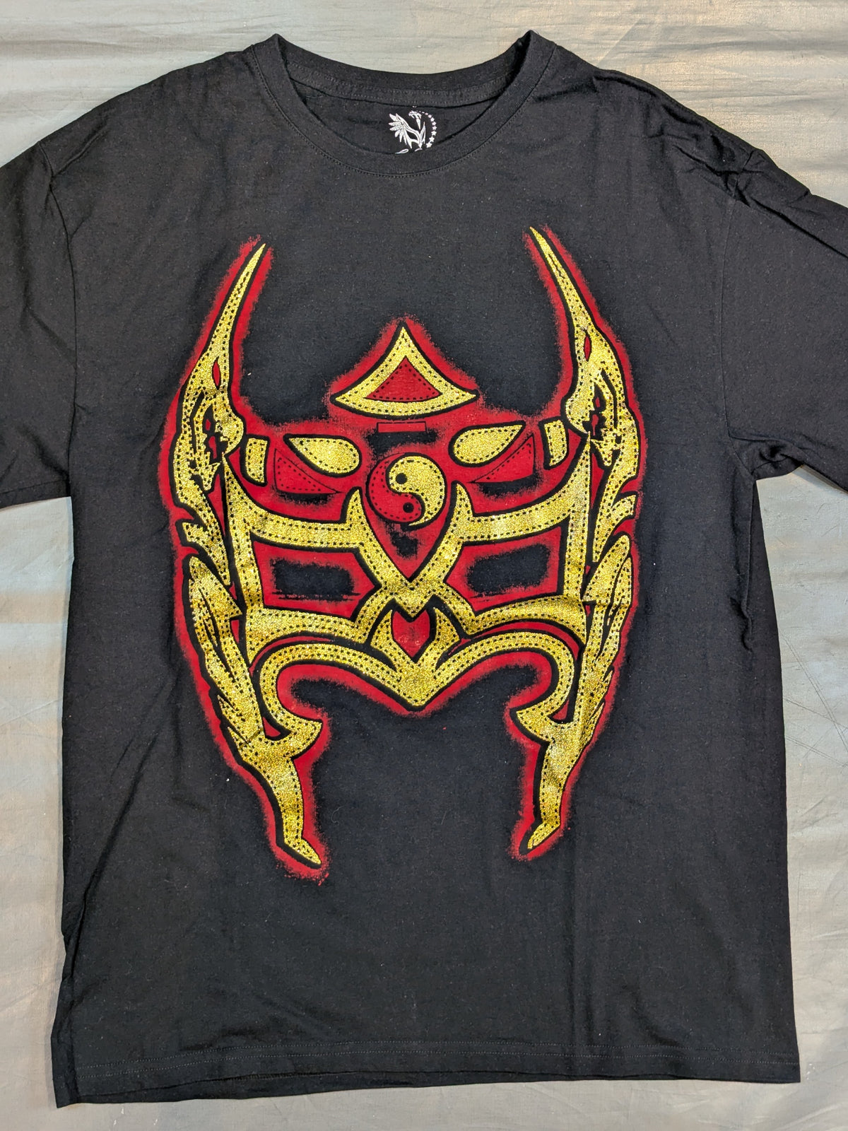 Dragon Lee Mask Pattern T-Shirt (Black)