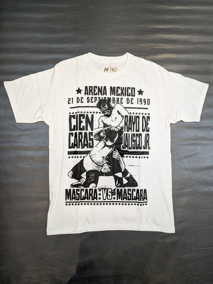 シエン・カラスvsラヨ・デ・ハリスコ・ジュニア「MASCARA VS MASCARA」イラストTシャツ(ホワイト)