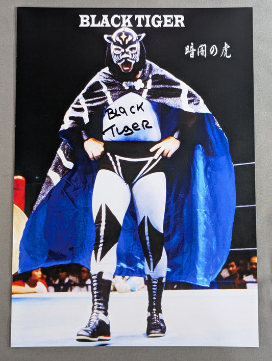 初代ブラック・タイガー 直筆サイン入りポートレート②