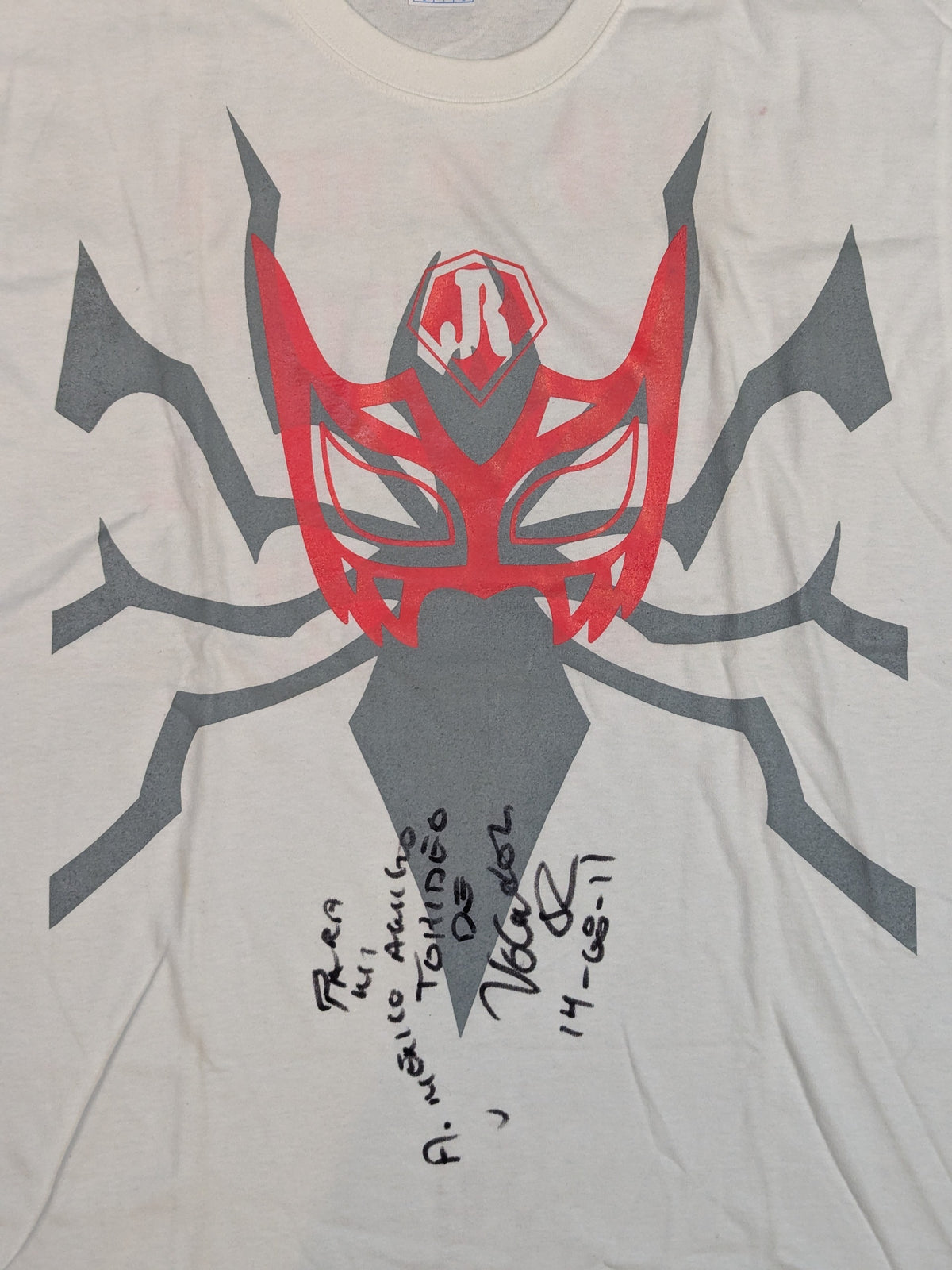 【直筆サイン入り】ボラドール・ジュニア マスクイラストTシャツ(ホワイト)