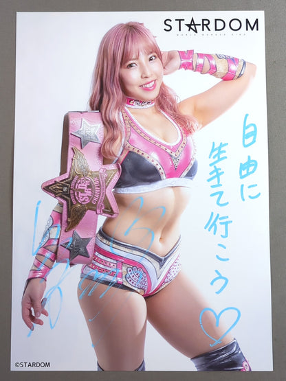 Mina Shirakawa  hand signed autograph  Stardom Pro-Photo  (N-2)