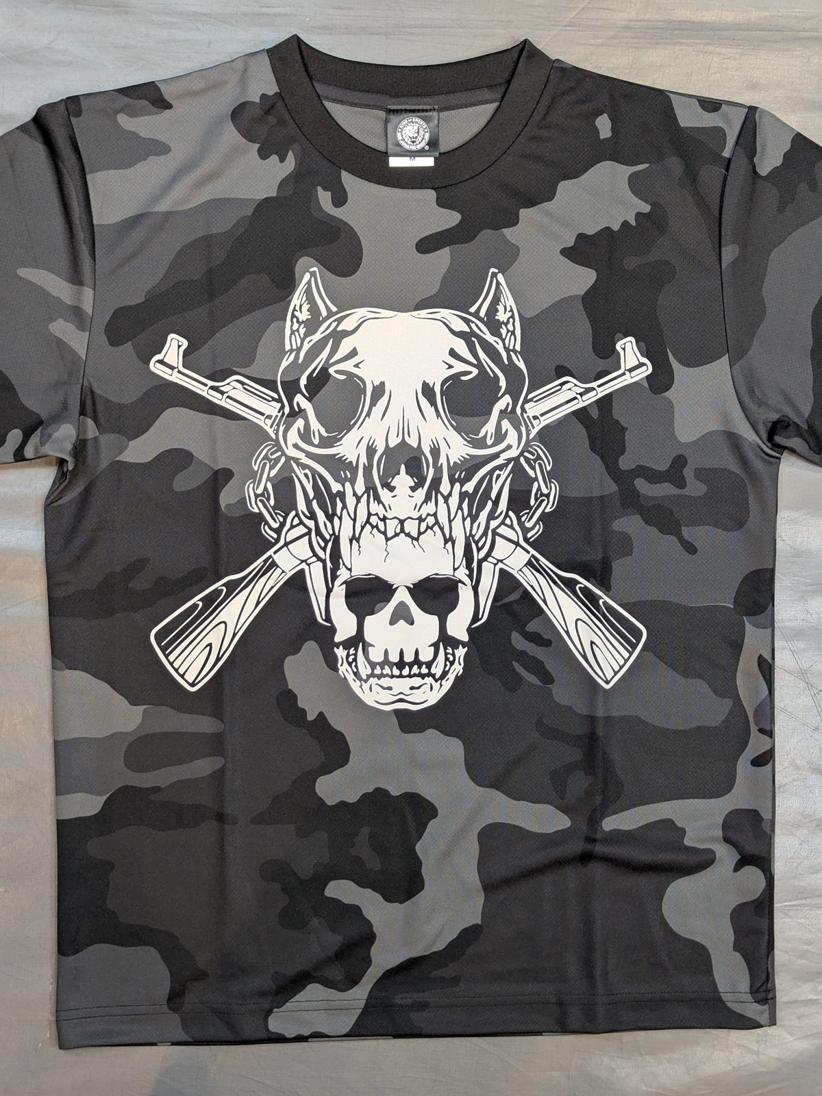 BULLET CLUB WAR DOGS Dry T-Shirt (Blackwoodland Camo)