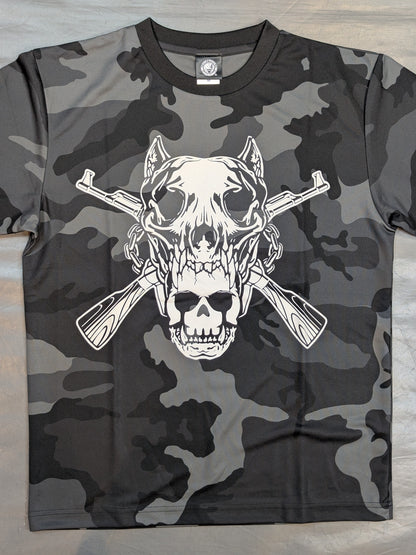 BULLET CLUB WAR DOGS Dry T-Shirt (Blackwoodland Camo)