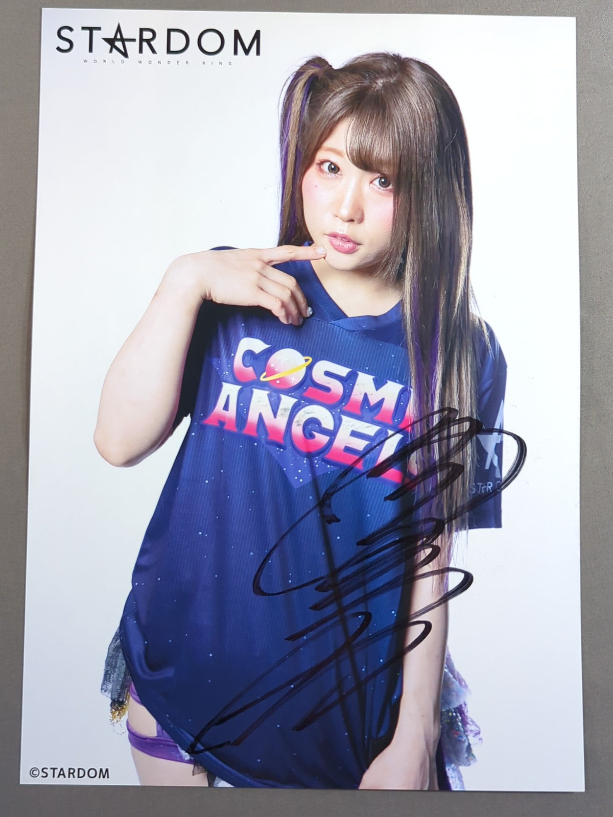 中野たむ 直筆サイン入り スターダムポートレート(H-6)