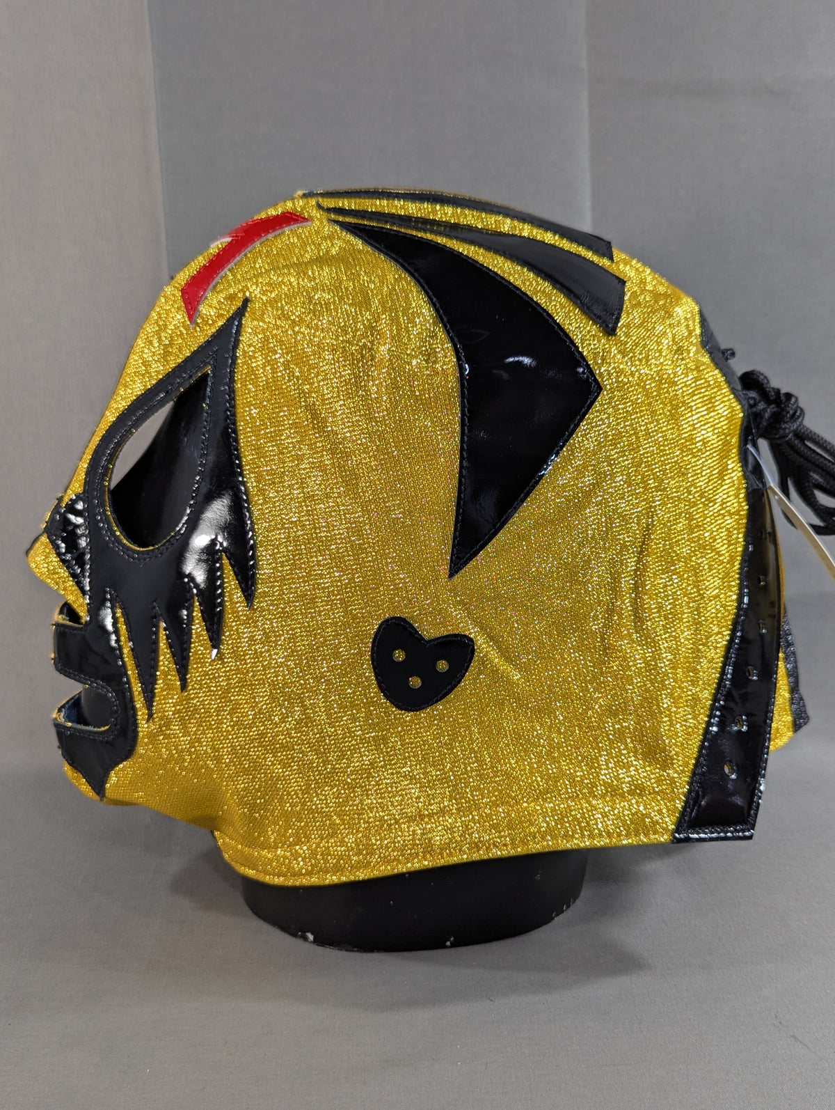 Mil Mascaras 