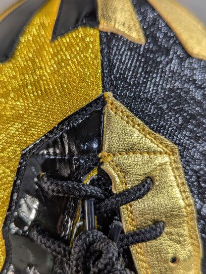 Mil Mascaras 