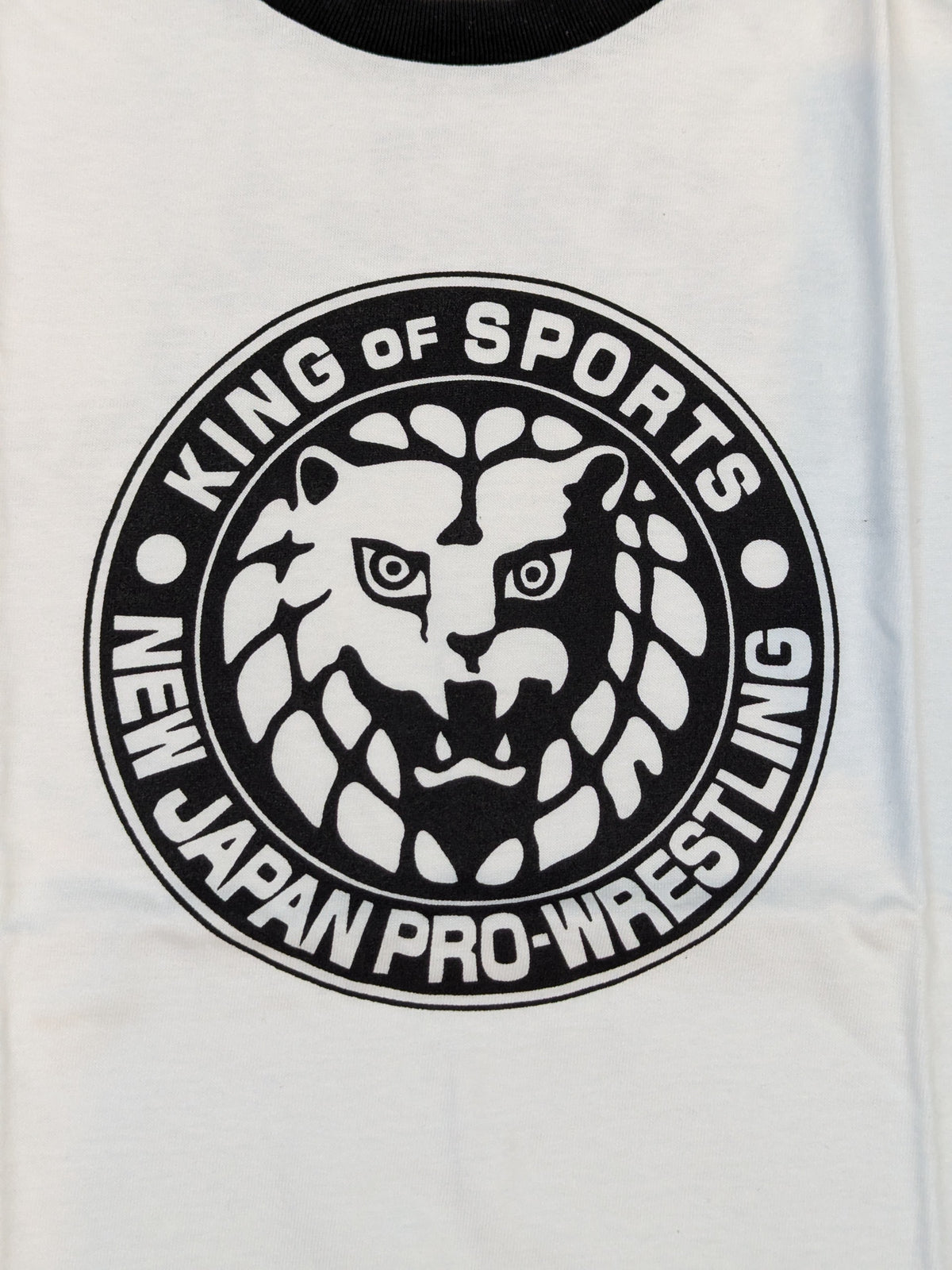 Lion Mark  Raglan T-shirt (White × Black)