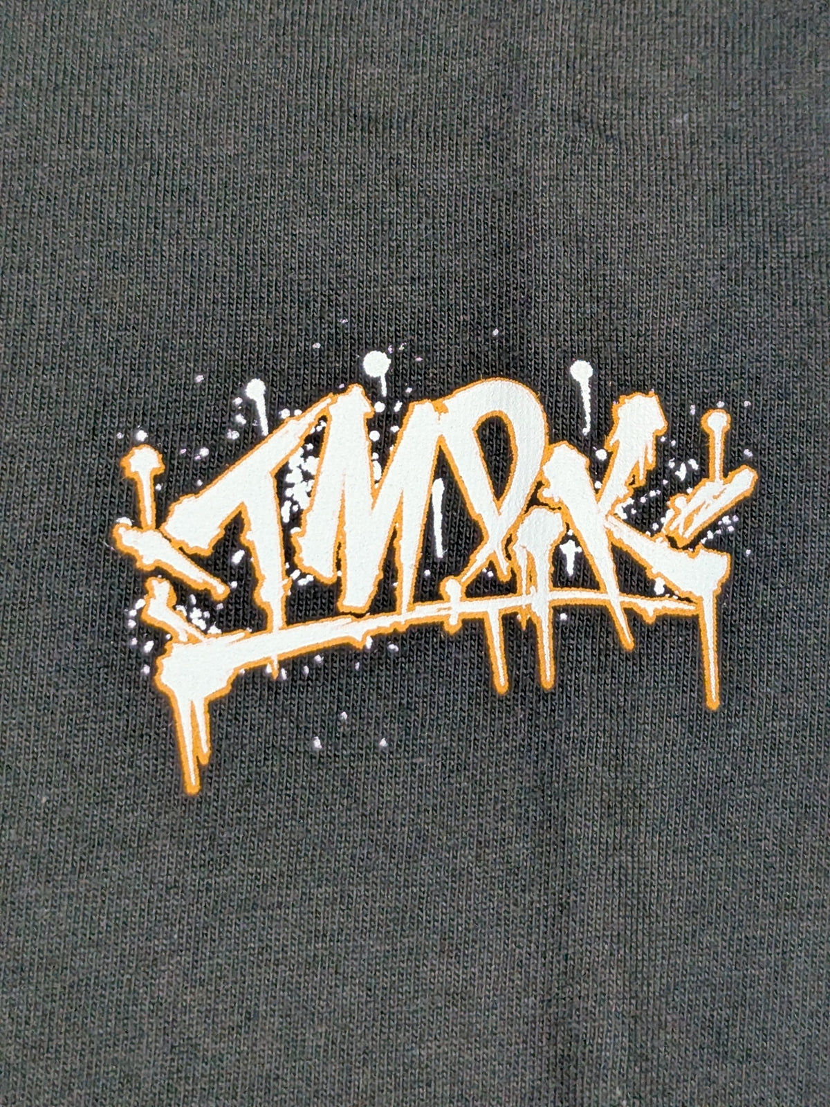 Kosei Fujita × Racquer "freaks/SHAKU" T-shirt (3) (Black)