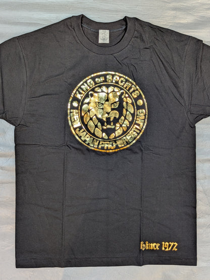 新日本プロレス×久米繊維 ライオンマークTシャツ(ブラック×ゴールド)