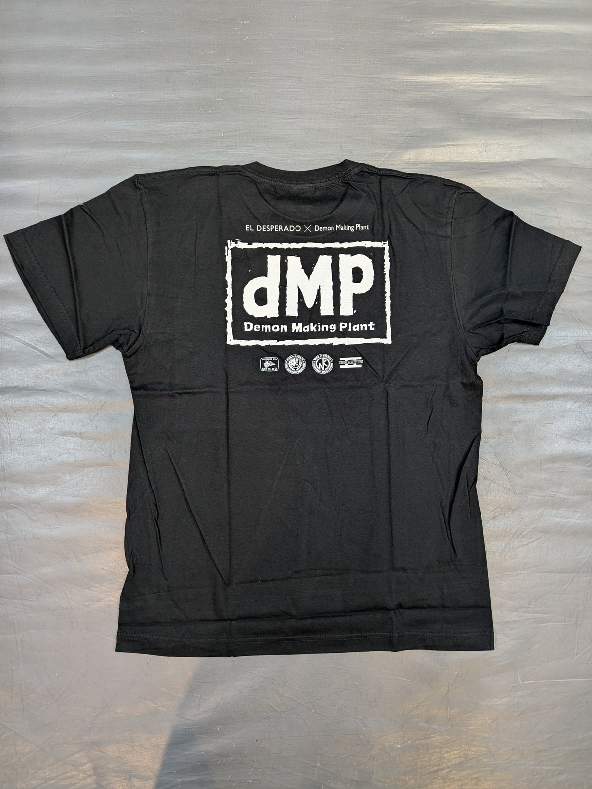 キン肉マン二世 d.M.pコラボ エル・デスペラード×ケビンマスク Tシャツ