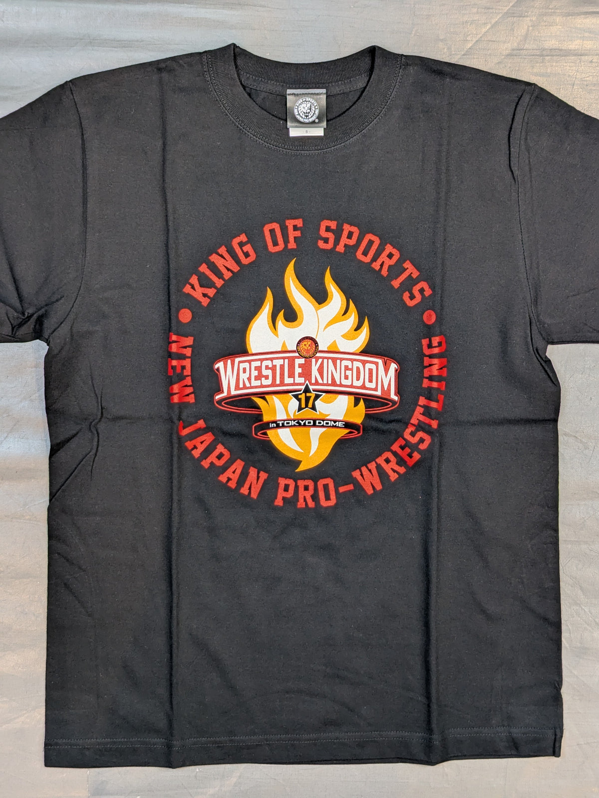 WRESTLE KINGDOM 17 大会記念 Tシャツ②