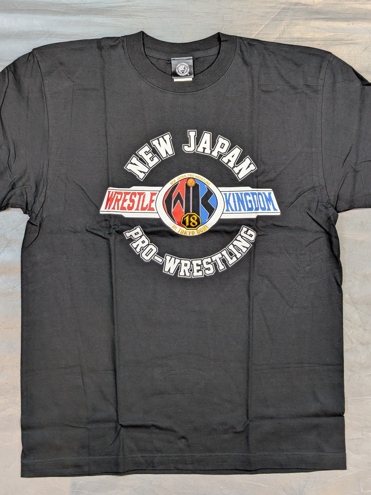 WRESTLE KINGDOM 18 Tournament Commemorative T-Shirt (2)
