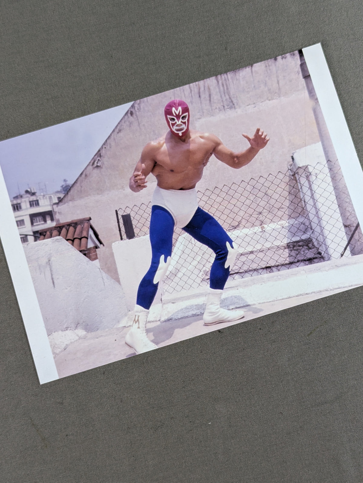 Mil Mascaras 1960s Lucha Libre magazine photo (A-3)