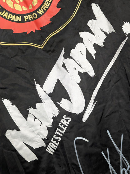 [Great Muta hand signed autograph] New Japan Pro Wrestling 'NEW JAPAN WRESTLERS' Bench Coat