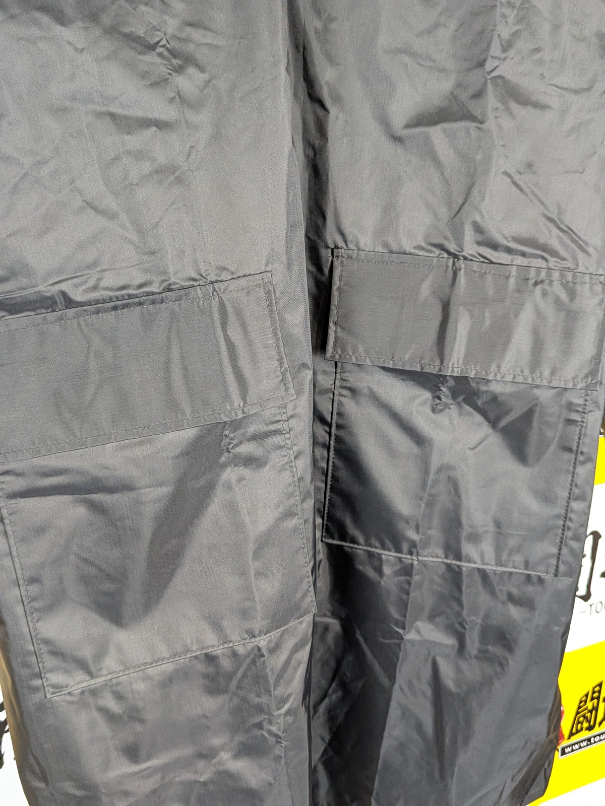[Great Muta hand signed autograph] New Japan Pro Wrestling 'NEW JAPAN WRESTLERS' Bench Coat