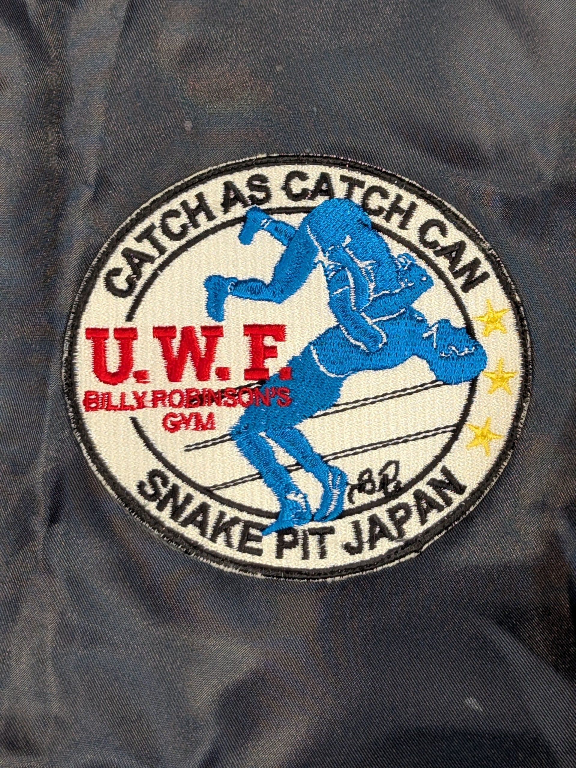 U.W.E. SNAKE PIT JAPAN ジャージ Mサイズ ☆ Snake Pit Japan ☆ UWF Original Coach Jacket (Black) – 闘道館