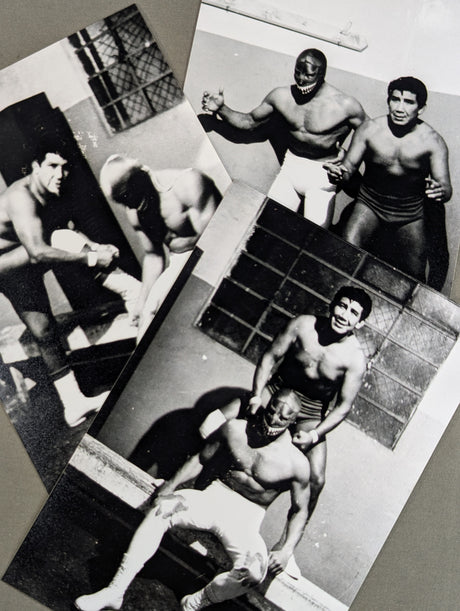 ミル・マスカラス&レイ・メンドーサ 1965年 白黒写真 3枚セット