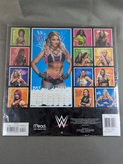 The Women of WWE 2021 カレンダー