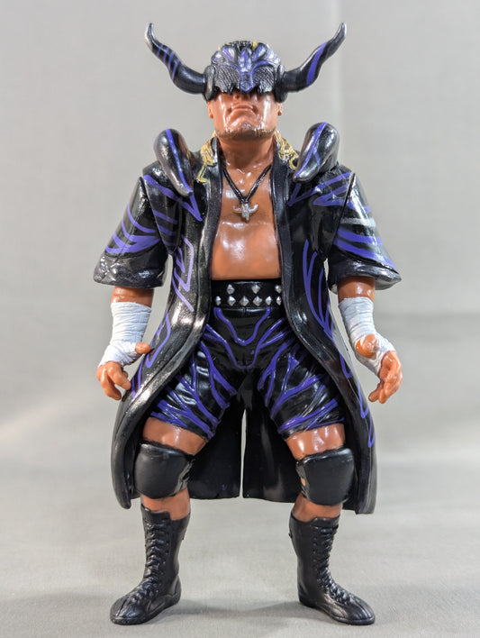 Hiroyoshi Tenzan  (Mountain Horn Gown)