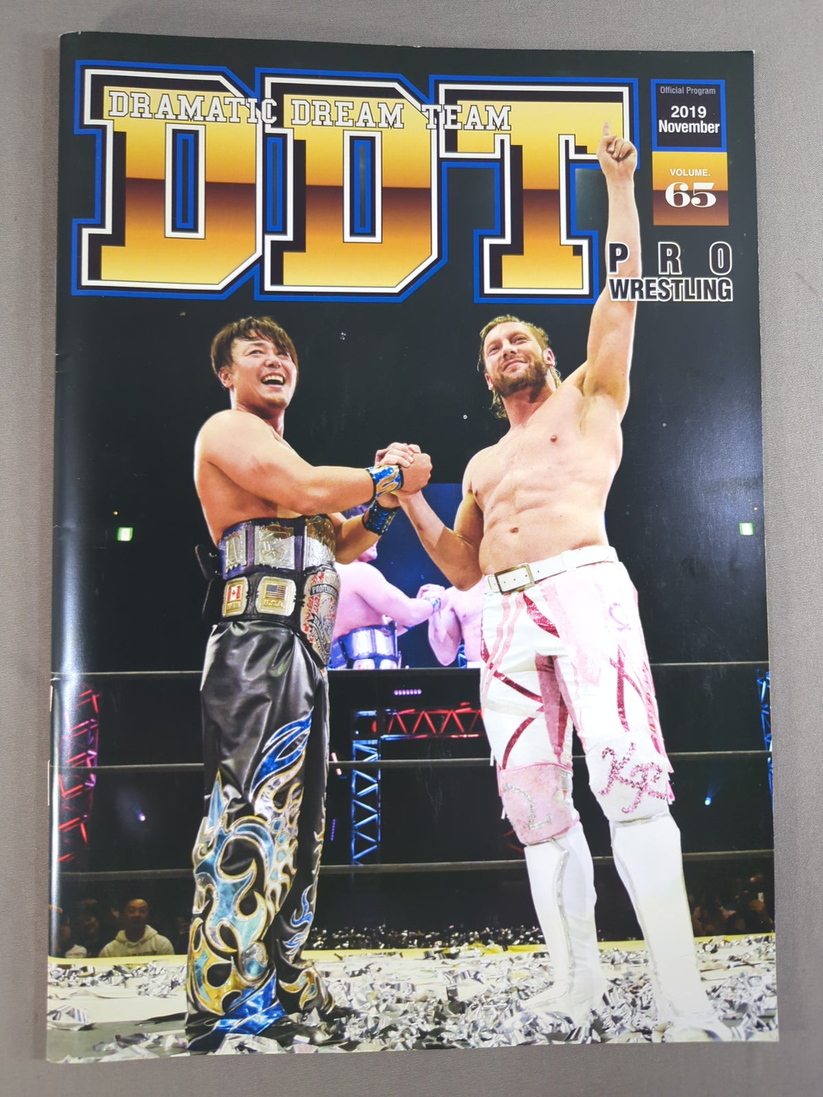 [3 fighters hand signed autograph ] DDT Official Program 2019 Vol.65