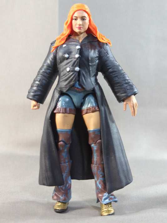 Becky Lynch (Longcoat)