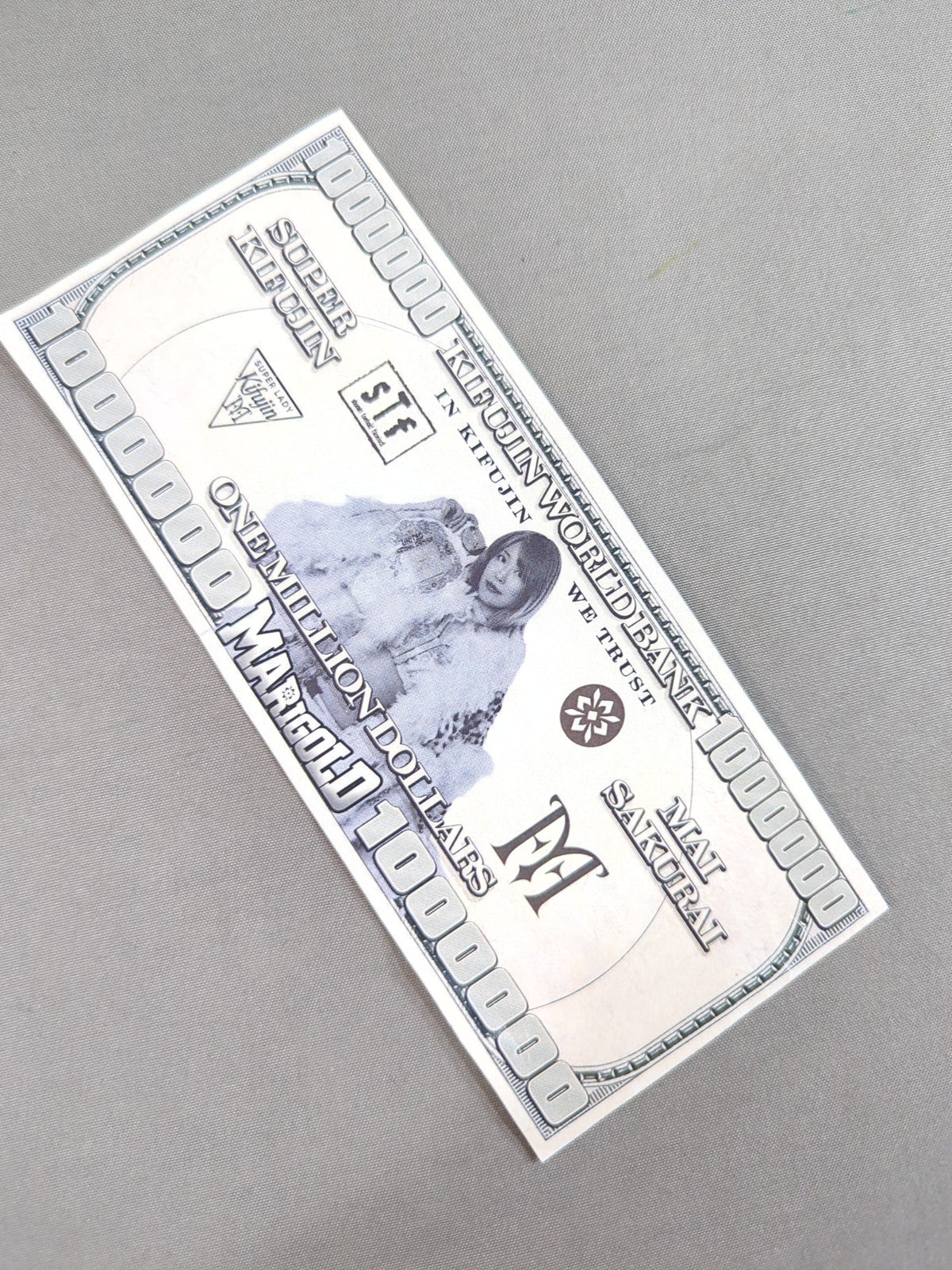 Mai Sakurai Lady Dollar Bill