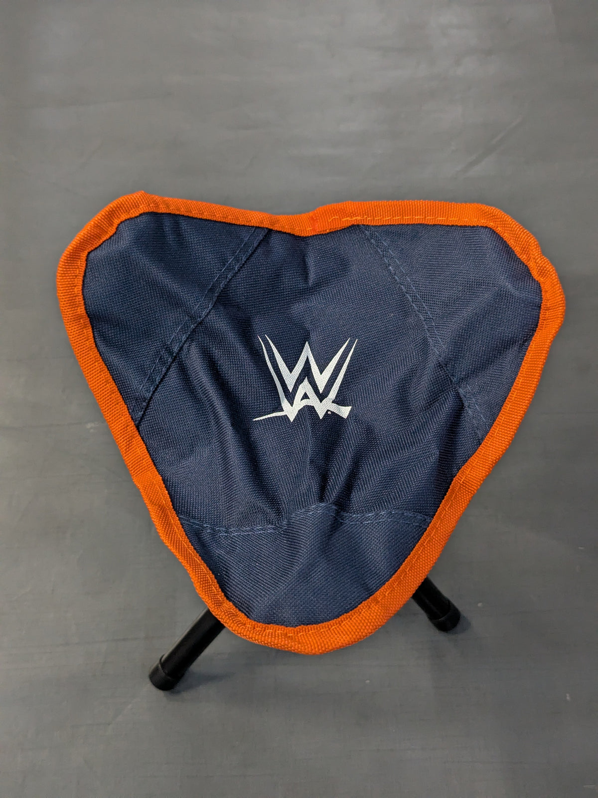 WWE Folding Chair (Navy× Orange)