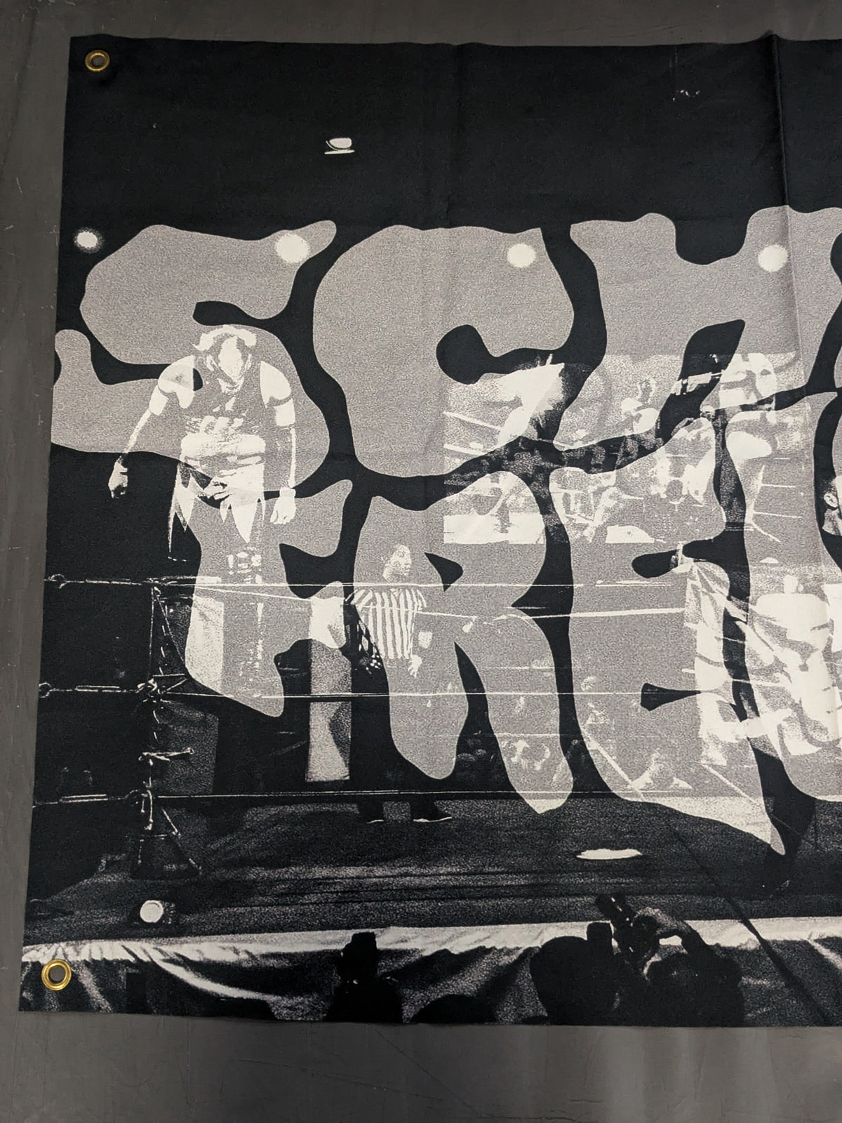 【クリス・ブルックス 直筆サイン入り】SCHADENFREUDE フラッグ