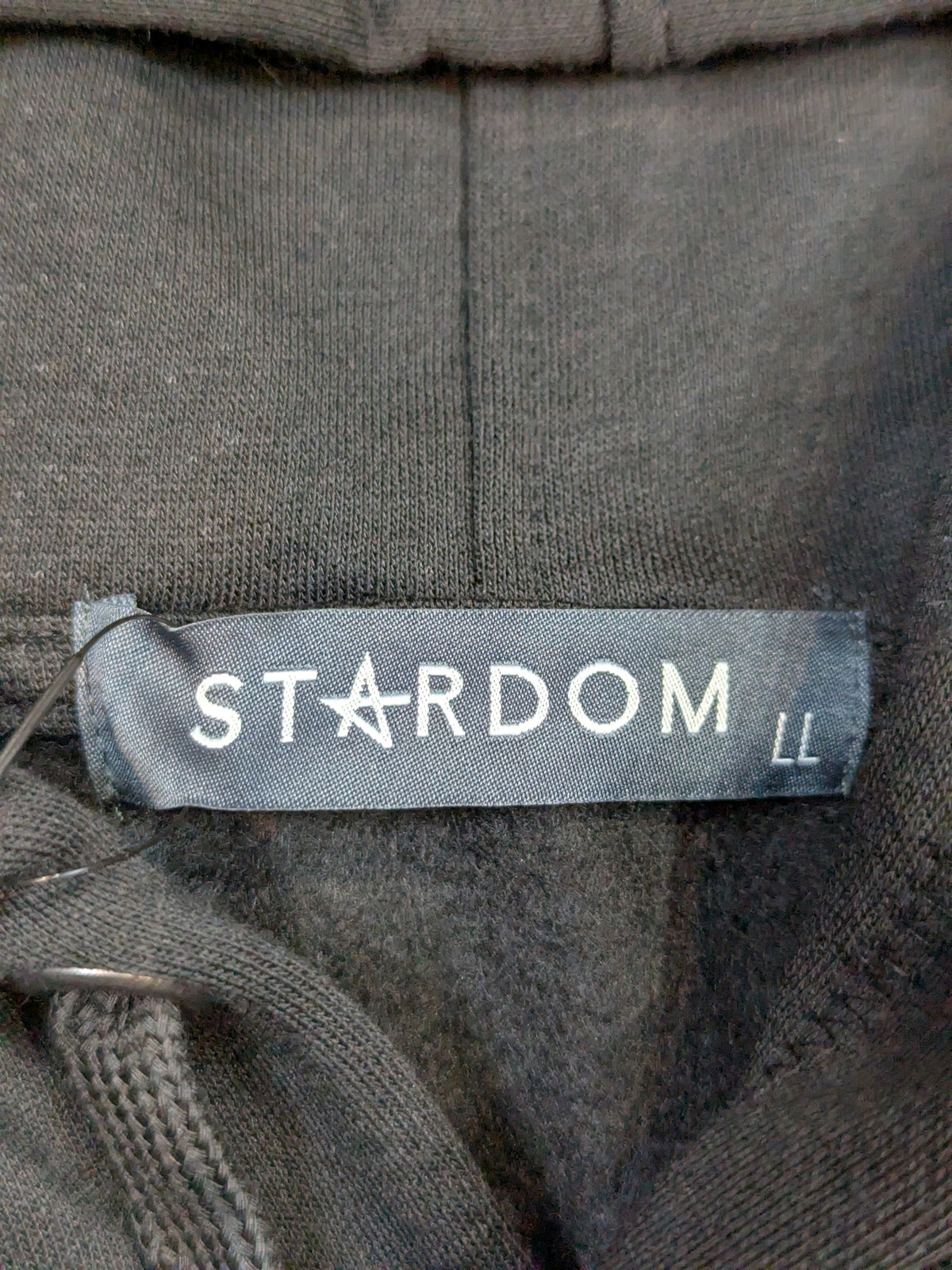 Stardom × Avail Saya Kamitani  Pullover hoodie  (Black)