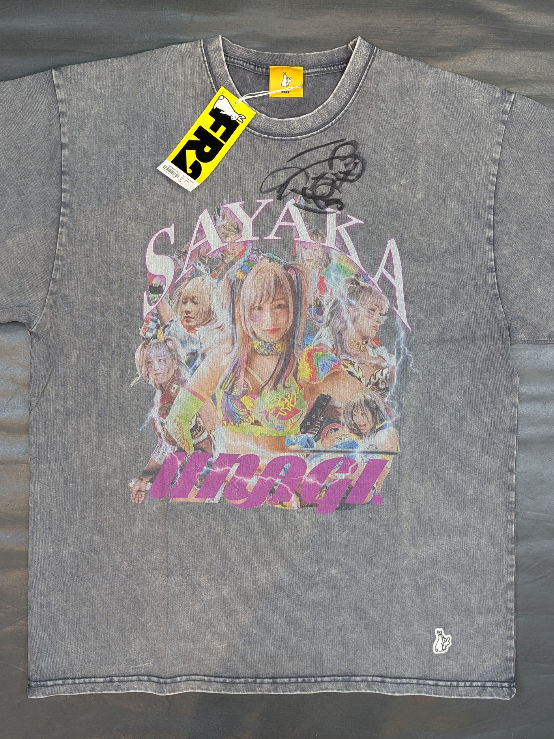 直筆サイン入り】ウナギ・サヤカ×#FR2 コラボTシャツ(グレー) – 闘道館