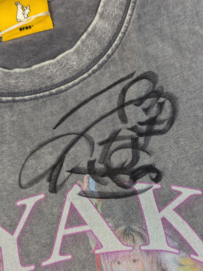 【直筆サイン入り】ウナギ・サヤカ×#FR2 コラボTシャツ(グレー)