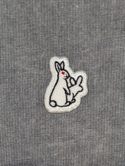 【直筆サイン入り】ウナギ・サヤカ×#FR2 コラボTシャツ(グレー)