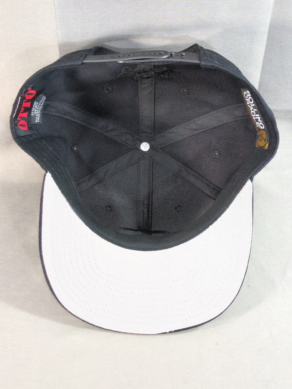 ROLLING CRADLE Logo Cap (2) (Black×Black)