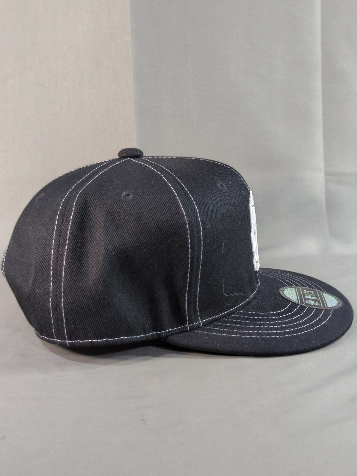Piledriver Harajuku "ROCK SKULL" Cap (Black×White)
