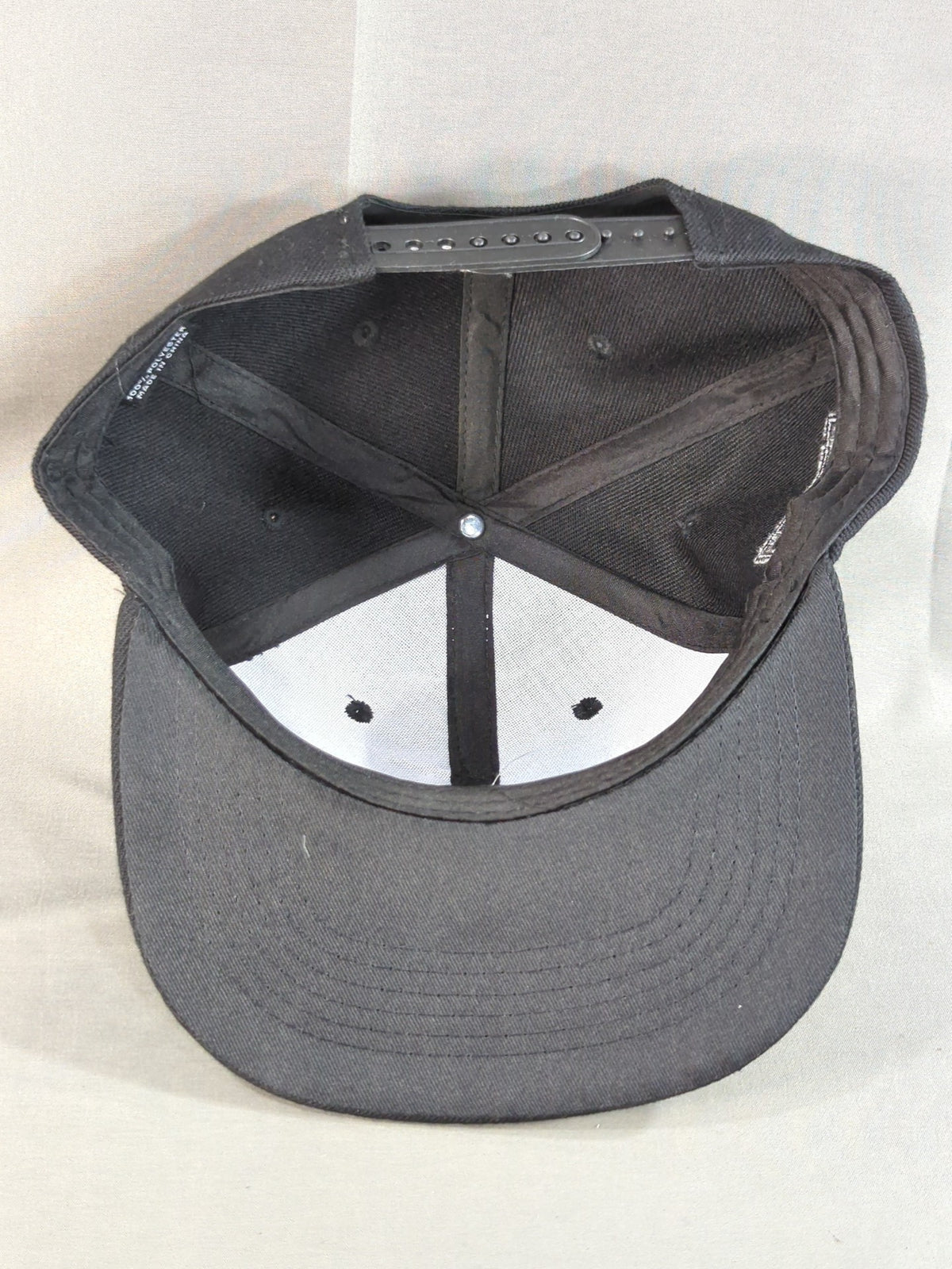 HECHO EN MEXICO Snapback Cap (Black)