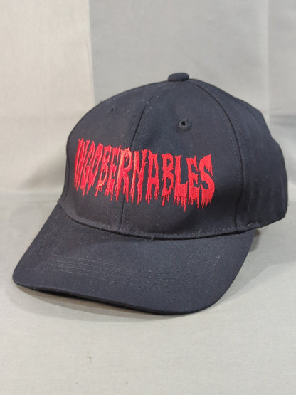 L・I・J「INGOBERNABLES」ベースボールキャップ(ブラック×レッド)