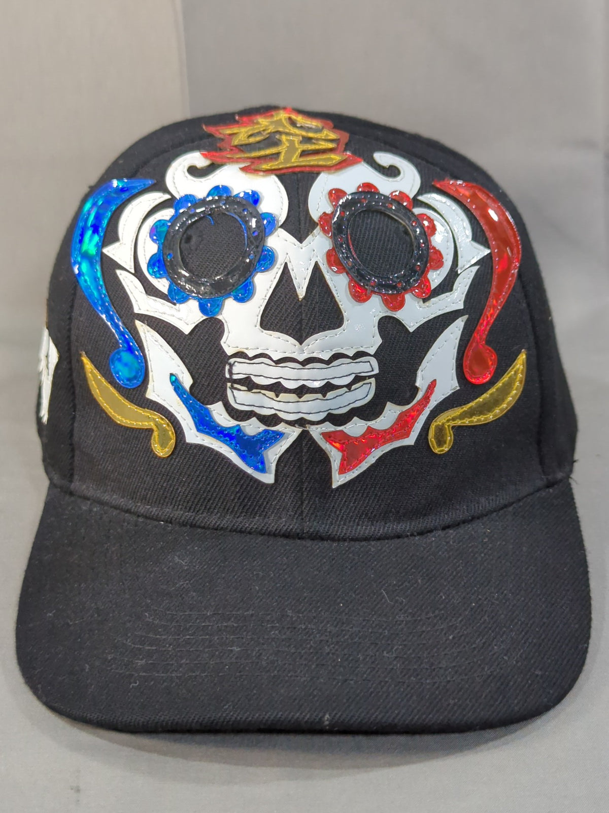 【hand signed autograph】 BUSHI  Marbu Carabella Cap (Black & White & Gold)