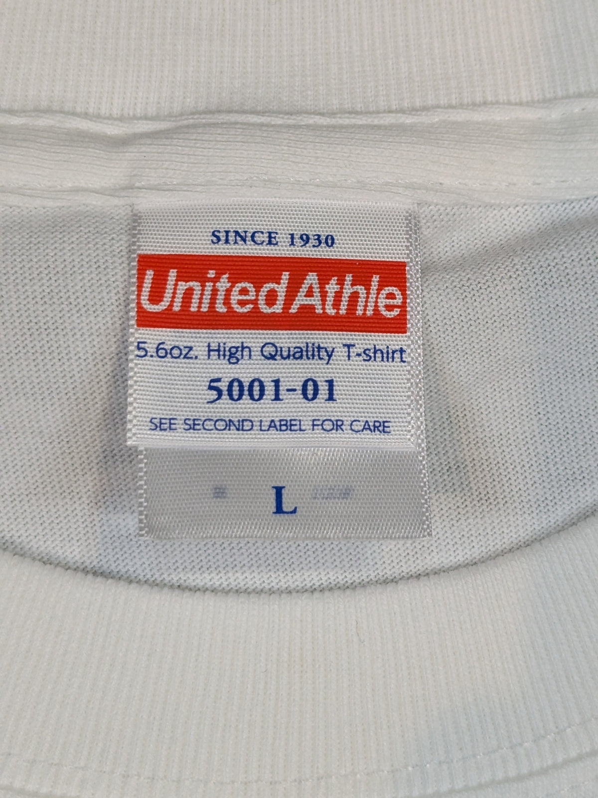 UNAGI SAYAKA 'Eel Cafe' Picture T-Shirt