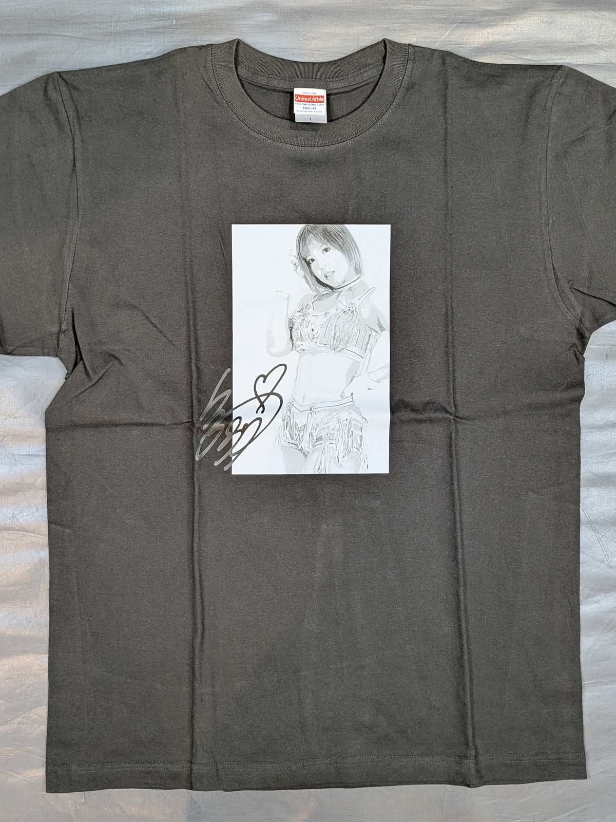 Mina Shirakawa × Loft T-Shirt (Charcoal)