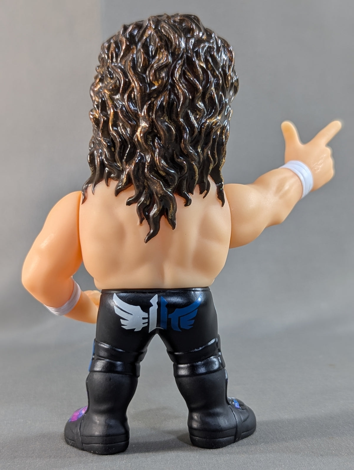 Kenny Omega (Gold ver.) 16D Soft Vinyl Collection